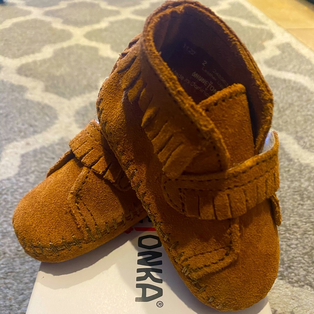 Minnetonka Front Strap Infant Bootie